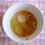 白菜・里芋・油揚げの味噌汁